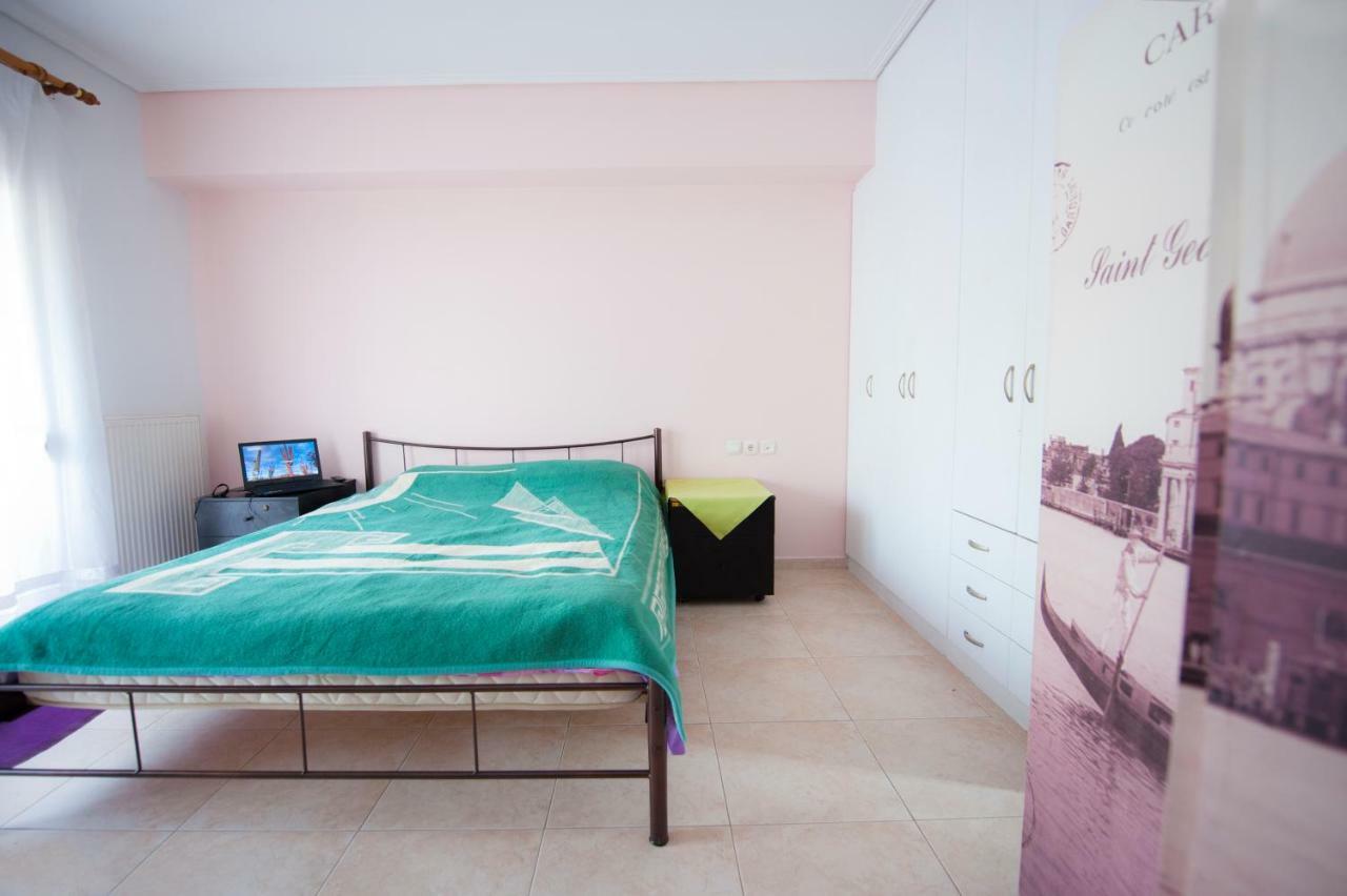 Elias Appartment Volos Bagian luar foto