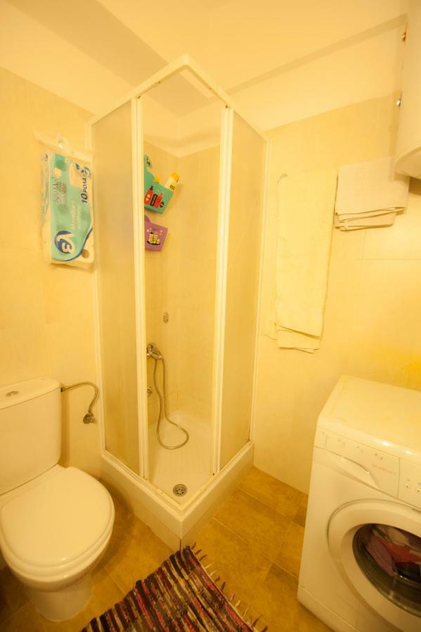 Elias Appartment Volos Bagian luar foto