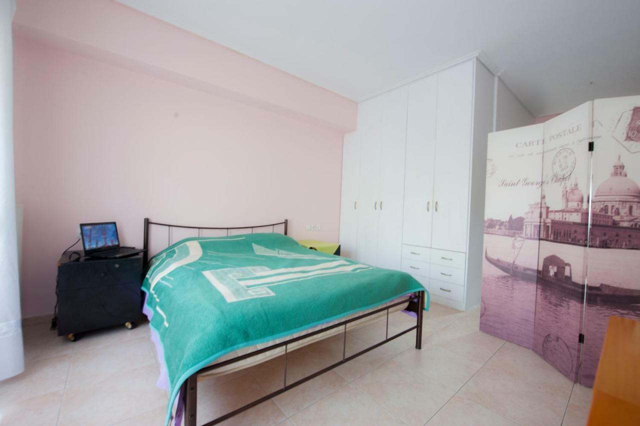 Elias Appartment Volos Bagian luar foto